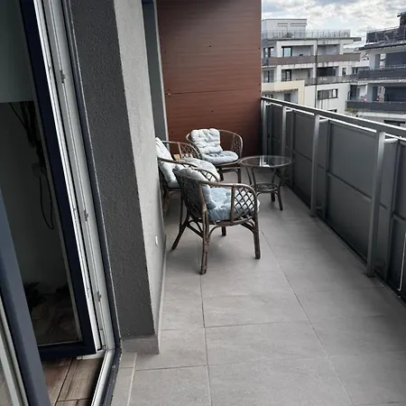 Apartament 2 Cu Balcon 公寓 *